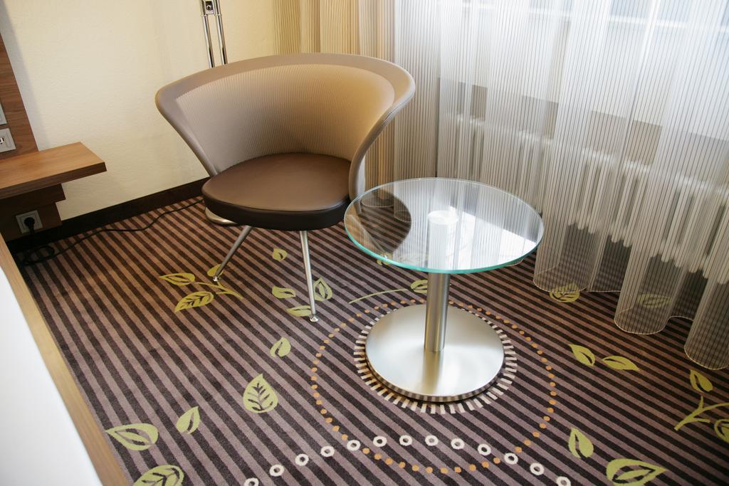 Hotel Fuchsen Kirchheim unter Teck Zimmer foto